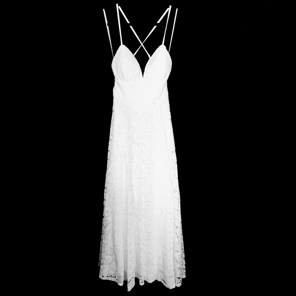 Lulu’s Essence Of Love White Lace Sleeveless Maxi Dress